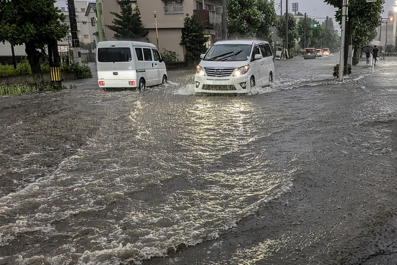 豪雨